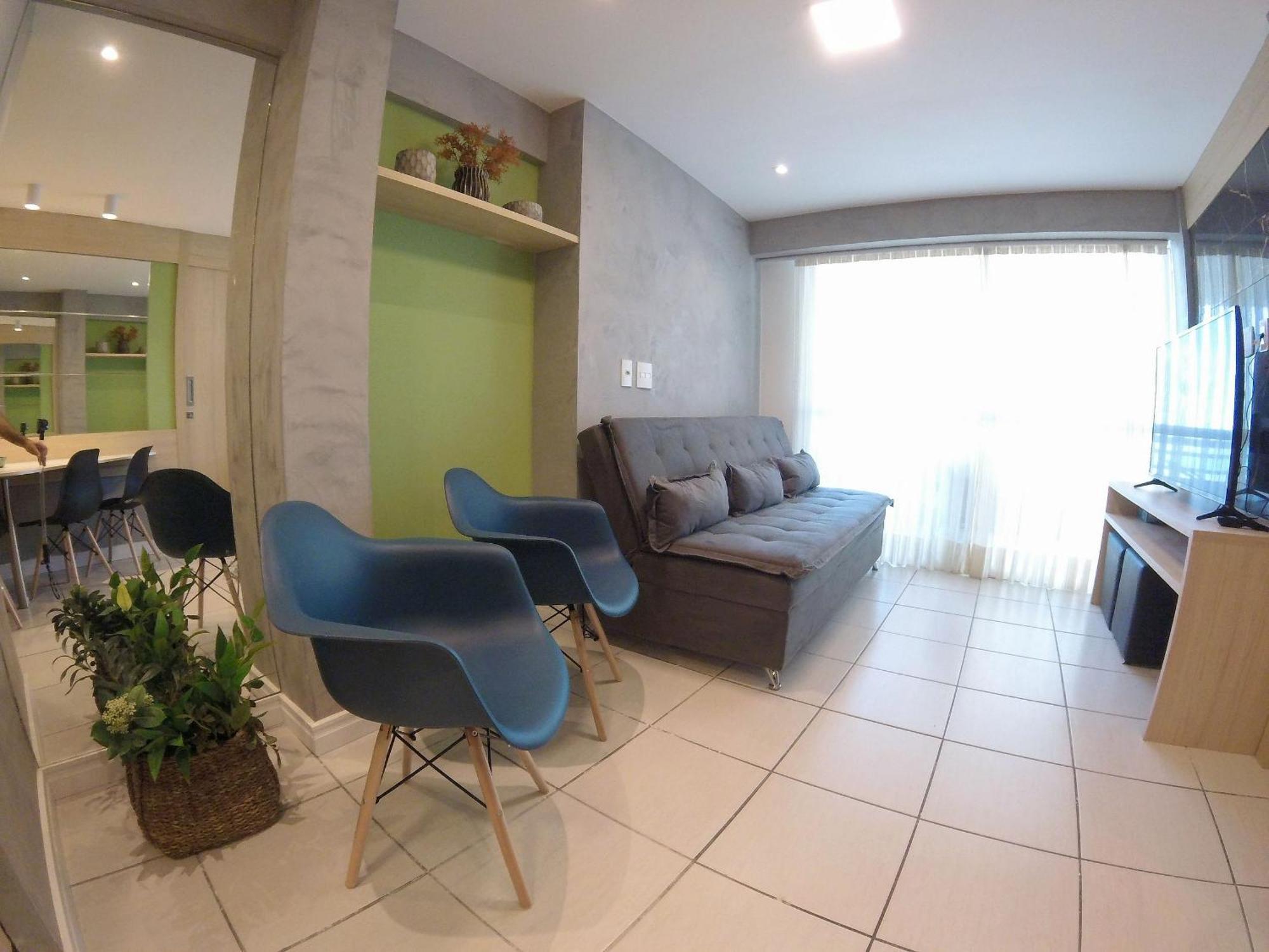 Apartment Class *