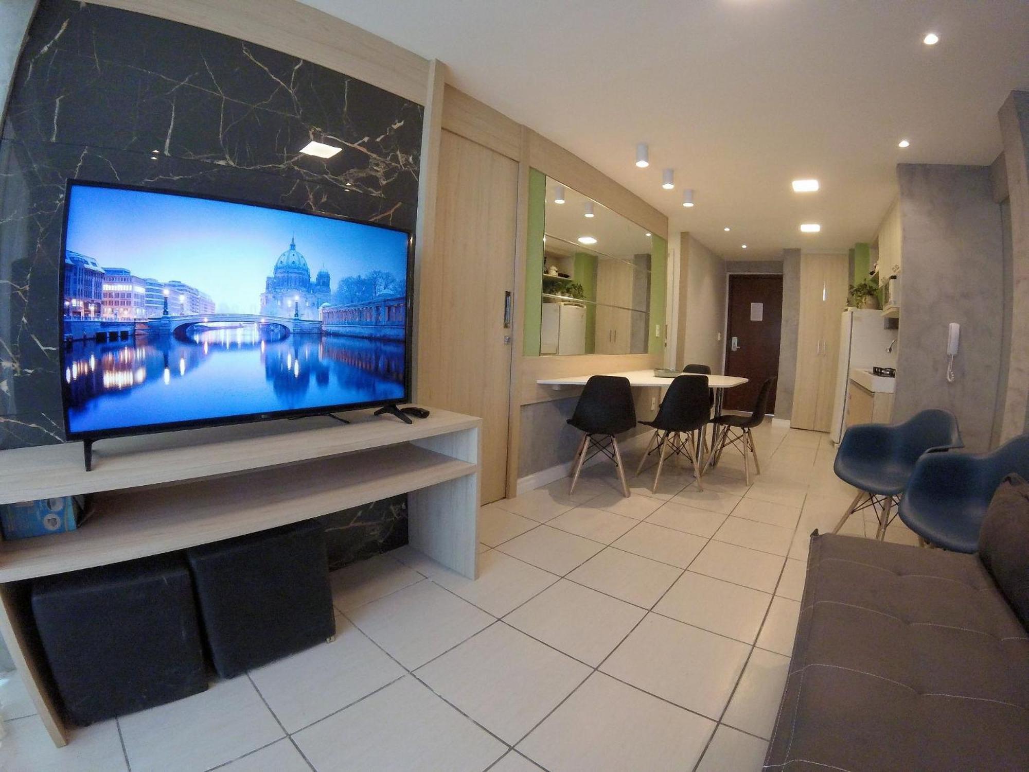 Class Apartment *